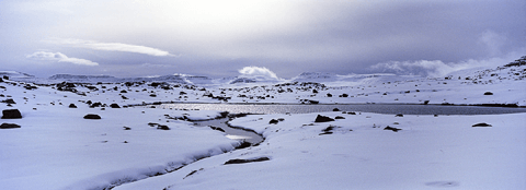 Mountains above &Iacute;safj&ouml;r&eth;ur